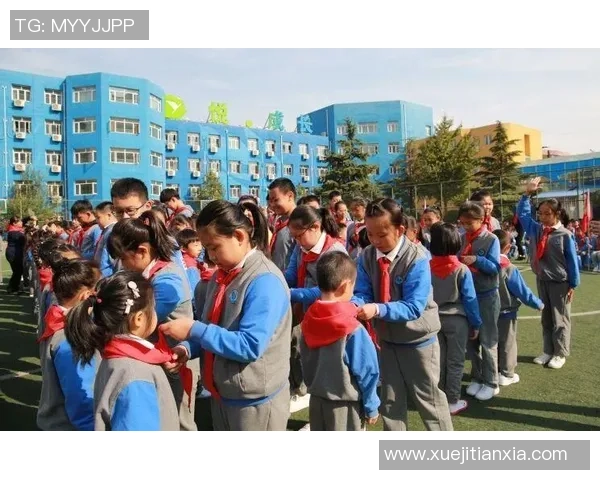 高校联赛特别报道：RNG逆袭之路展现团队精神与坚持信念的辉煌历程